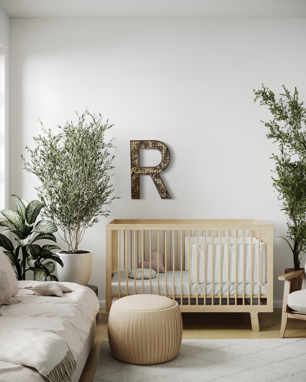 Detaljeret navneskilt med navn