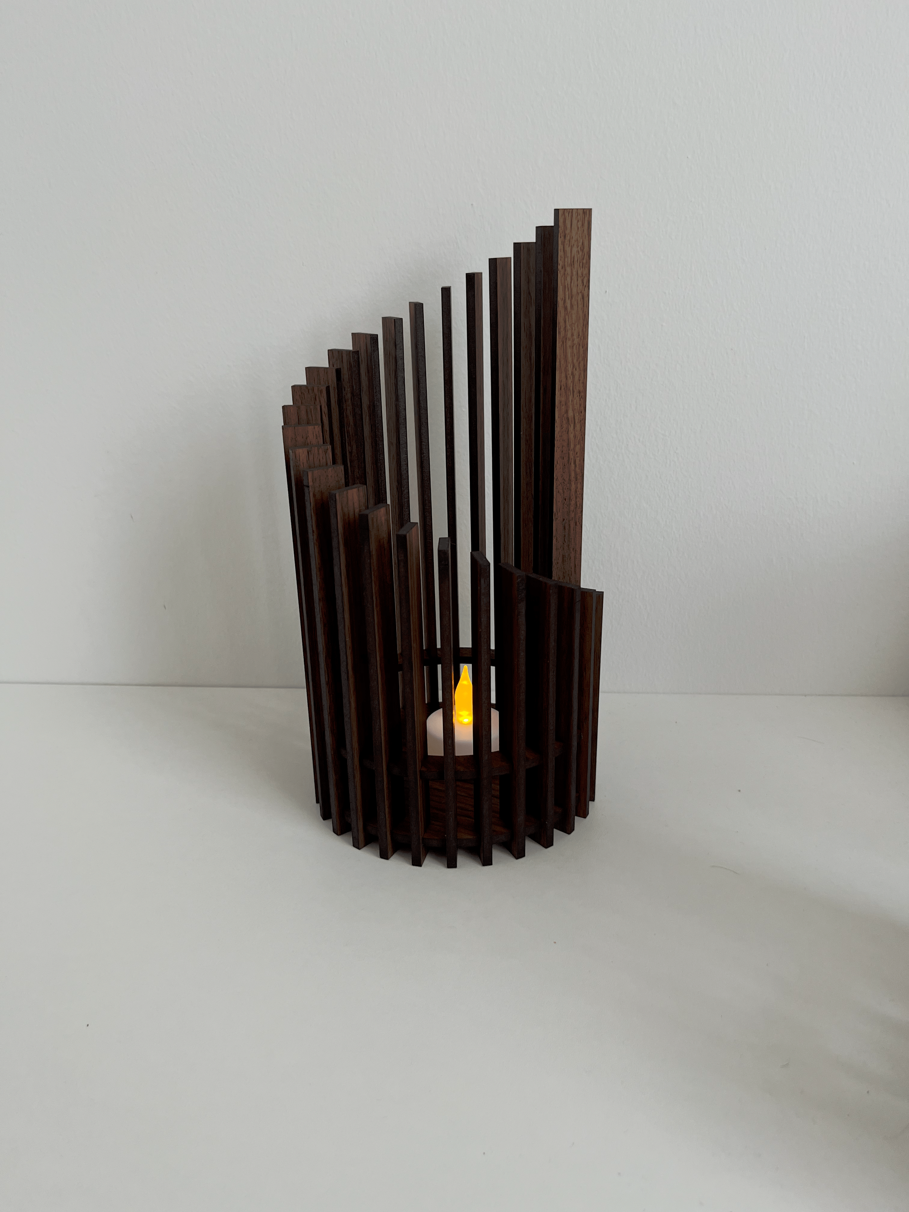 Lanterne i valnød - Cylinder