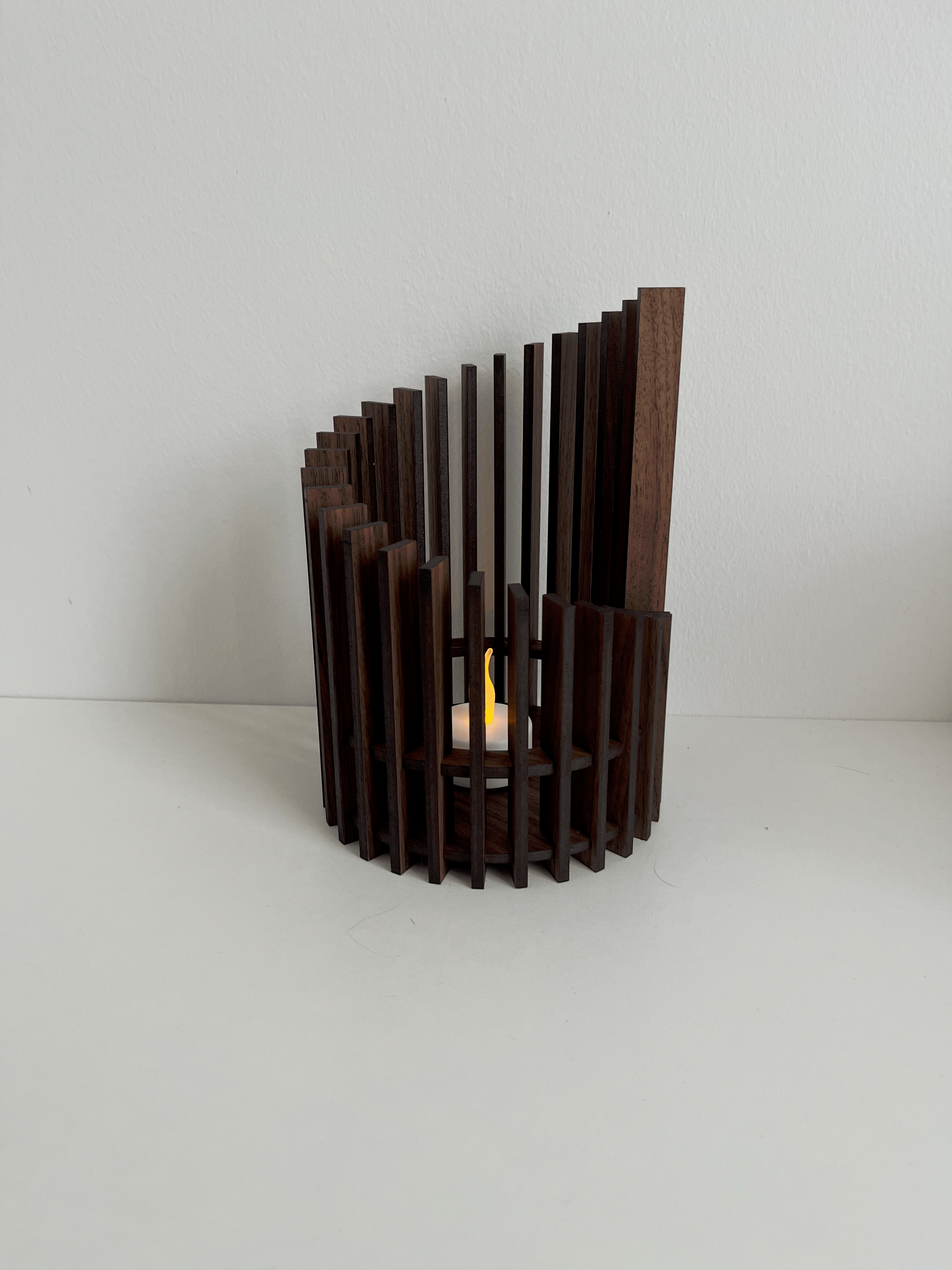 Lanterne i valnød - Cylinder